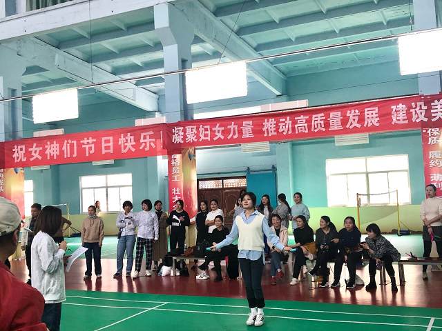 香蕉人妻AV久久久久天天