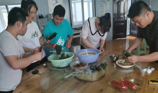 香蕉人妻AV久久久久天天