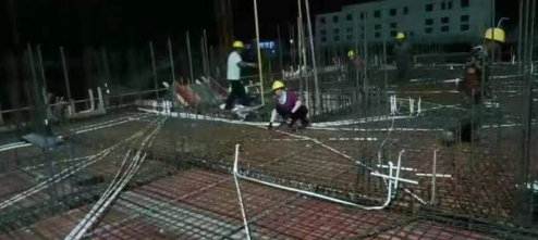 香蕉人妻AV久久久久天天