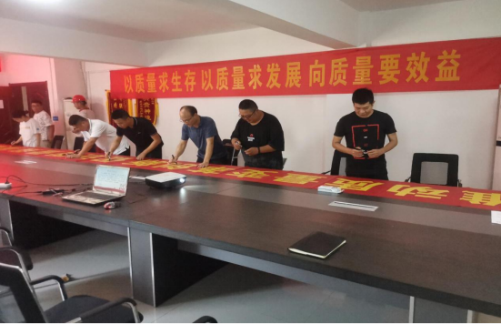 香蕉人妻AV久久久久天天