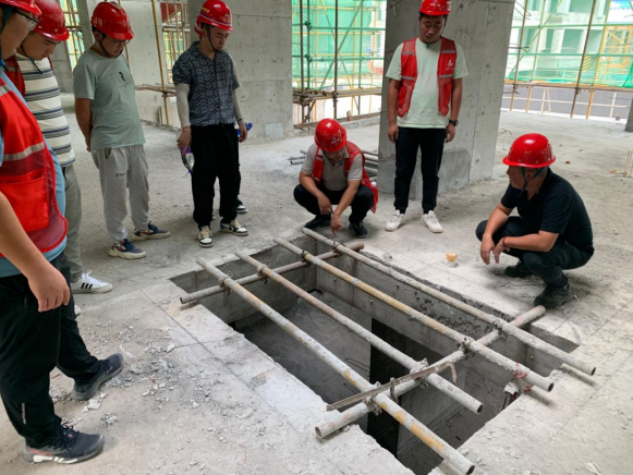 香蕉人妻AV久久久久天天