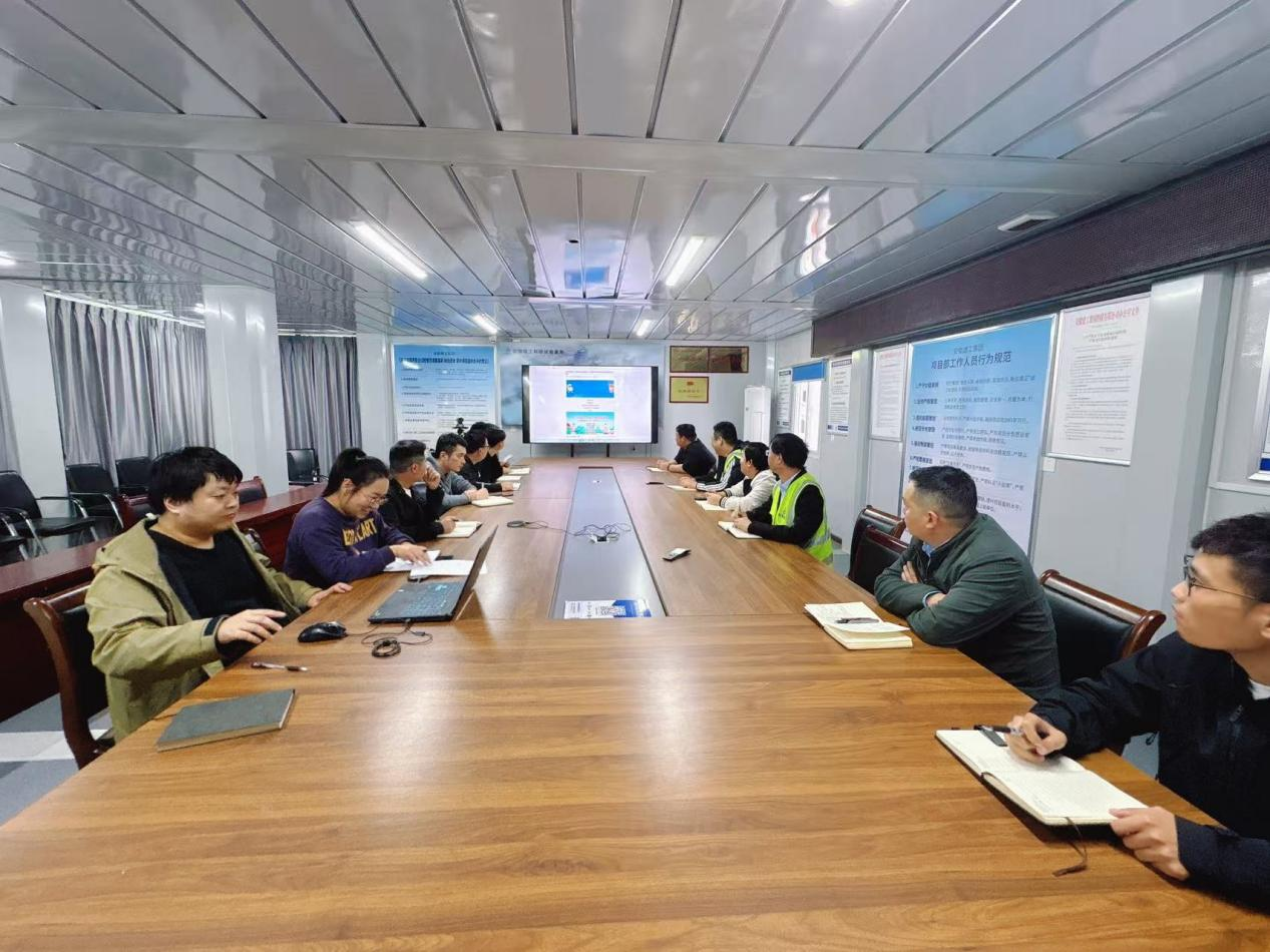 香蕉人妻AV久久久久天天